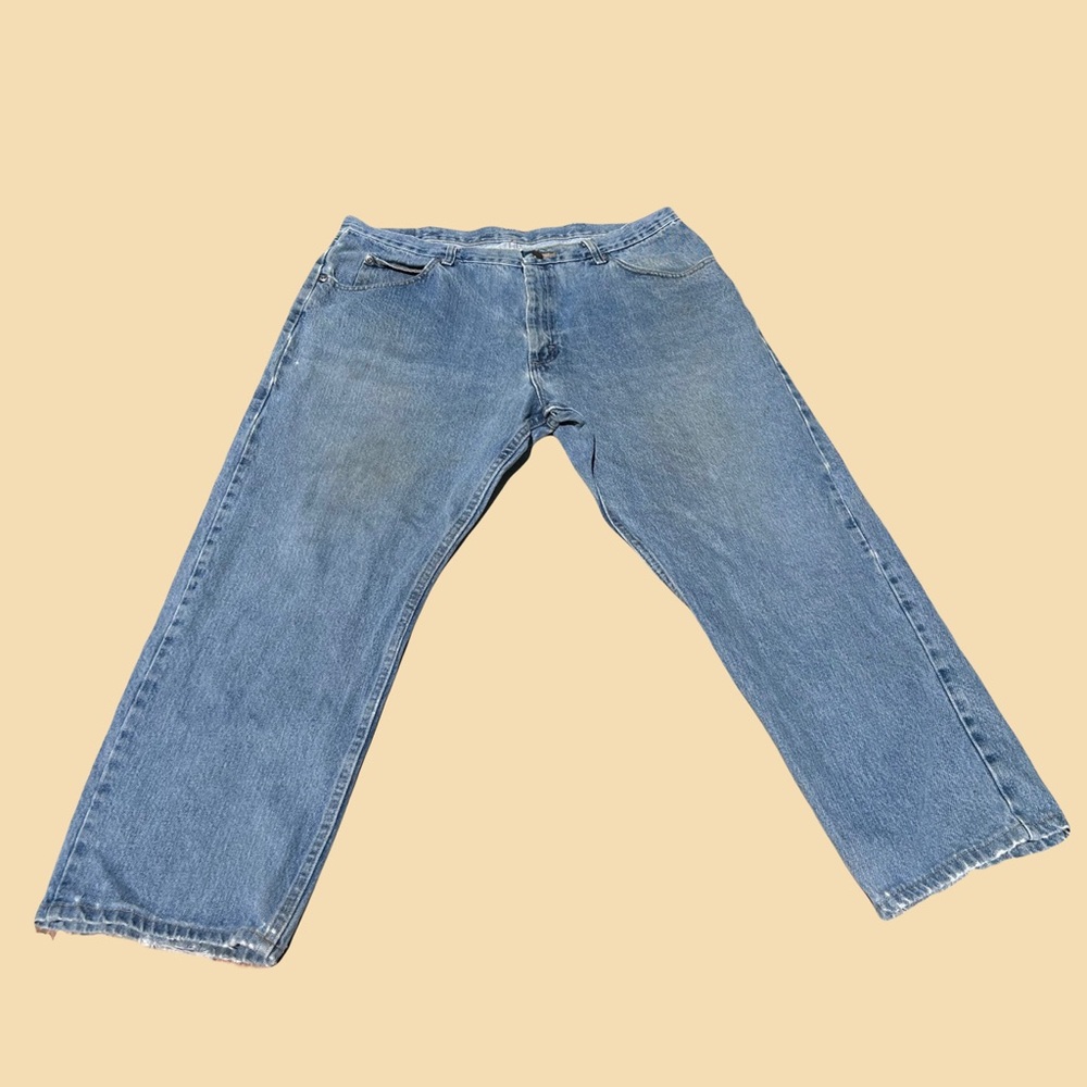 Men’s 38X30 Relaxed Fit Wrangler Jeans